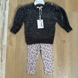 NWT Jessica Simpson sweater and legging set, size 12M